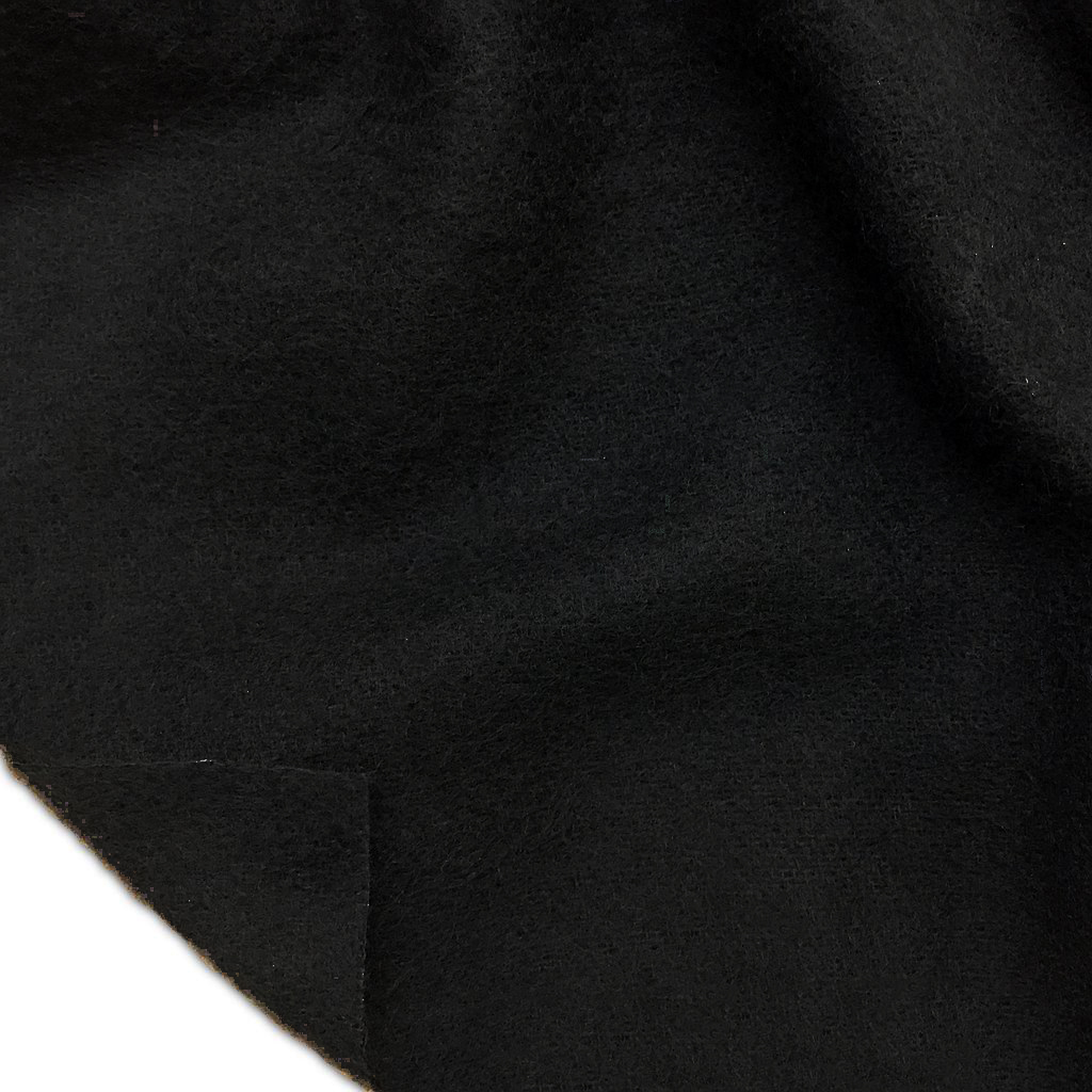 54" Duvetyne Negro 9 oz. FR